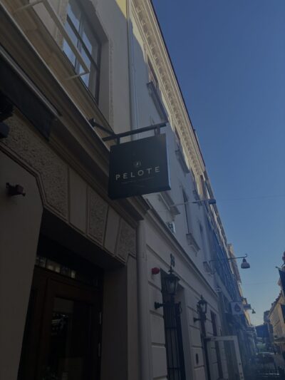 Utsidan av klädbutiken Pelote